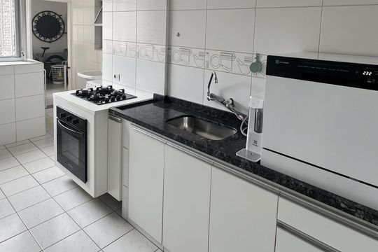 Apartamento para alugar com 3 quartos, 100m² em Santo Amaro, São Paulo