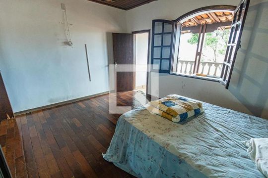 Quarto 1 de casa para alugar com 2 quartos, 141m² em Alípio de Melo, Belo Horizonte