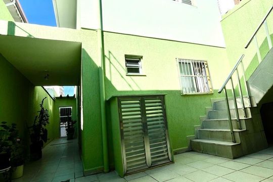 Varanda de casa à venda com 3 quartos, 140m² em Jardim Oriental, São Paulo
