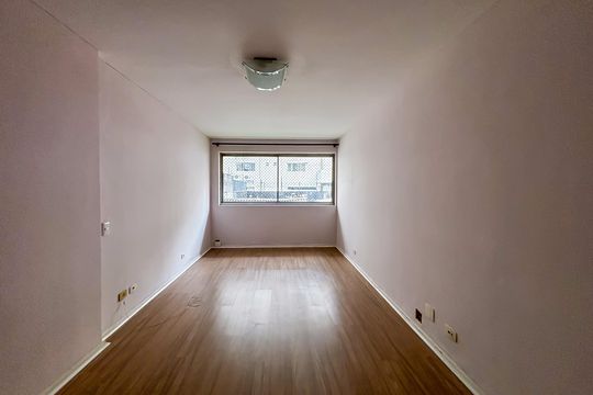 Apartamento para alugar com 2 quartos, 100m² em Cerqueira César, São Paulo