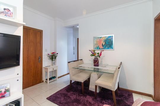 Sala de apartamento à venda com 1 quarto, 36m² em Farroupilha, Porto Alegre