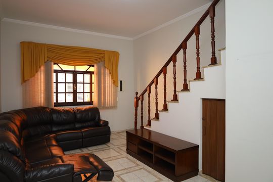Casa para alugar com 2 quartos, 80m² em Vila Raquel, São Paulo
