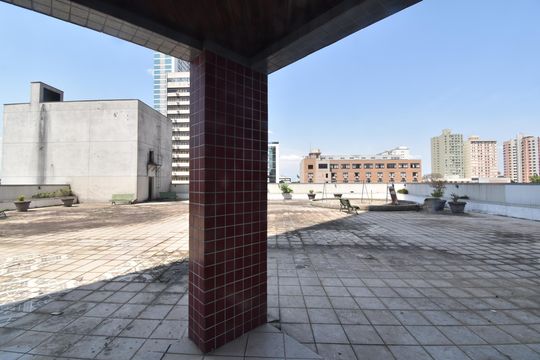 Área comum - Playground de kitnet/studio para alugar com 1 quarto, 30m² em Centro, Curitiba