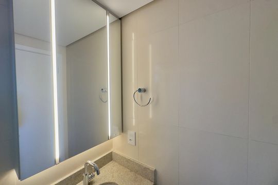 Banheiro 1 de apartamento para alugar com 2 quartos, 62m² em Vila Moreira, Guarulhos