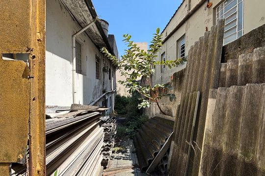 Quintal de casa à venda com 2 quartos, 300m² em Vila da Saúde, São Paulo