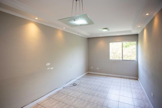 Apartamento à venda com 3 quartos, 77m² em Centro, Diadema