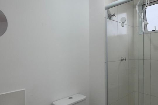Apartamento para alugar com 1 quarto, 28m² em Chacara Santa Lucia dos Ypes, Carapicuíba