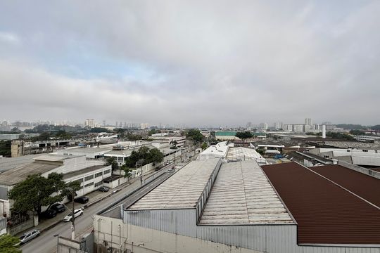 Vista Quarto 1 de apartamento para alugar com 2 quartos, 32m² em Vila Socorro, São Paulo