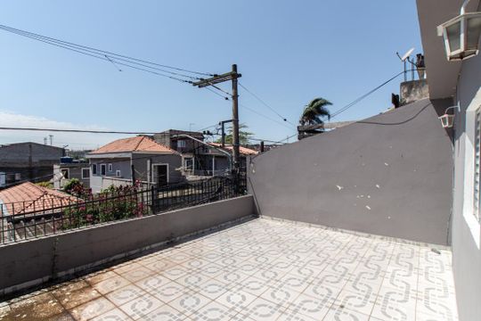 Terraço de casa para alugar com 2 quartos, 163m² em Furnas, São Paulo