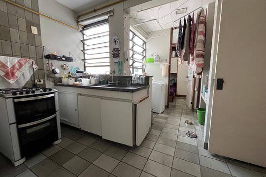 Cozinha de apartamento à venda com 3 quartos, 280m² em Barra da Tijuca, Rio de Janeiro