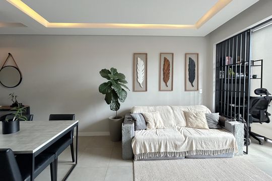 Apartamento à venda com 2 quartos, 65m² em Cabral, Contagem