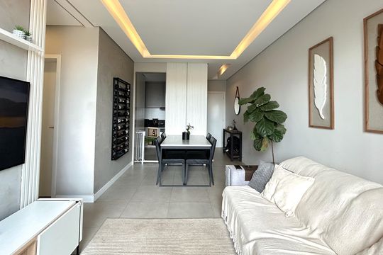 Apartamento à venda com 2 quartos, 65m² em Cabral, Contagem