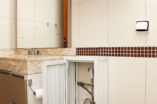 Banheiro 1 de apartamento à venda com 2 quartos, 94m² em Santana, Porto Alegre