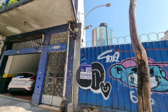 Fachada de apartamento à venda com 2 quartos, 60m² em Consolação, São Paulo