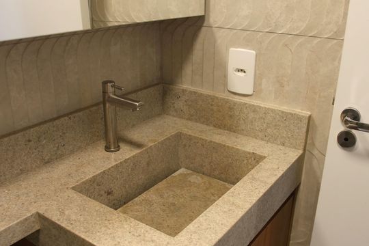 Banheiro de apartamento para alugar com 1 quarto, 40m² em Jurubatuba, São Paulo