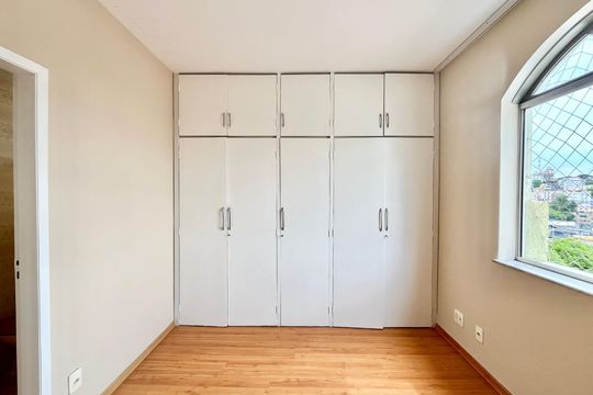 Apartamento para alugar com 3 quartos, 110m² em Cidade Nova, Belo Horizonte