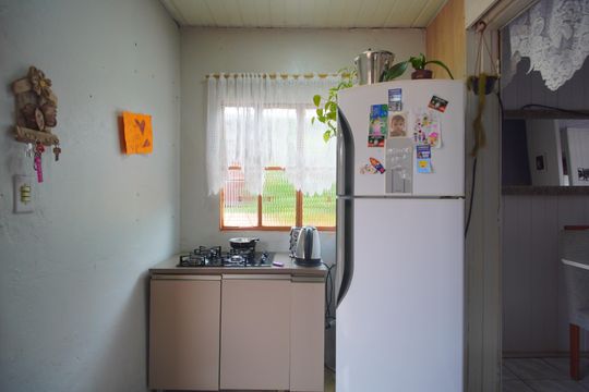 Cozinha de casa à venda com 2 quartos, 90m² em Feitoria, São Leopoldo