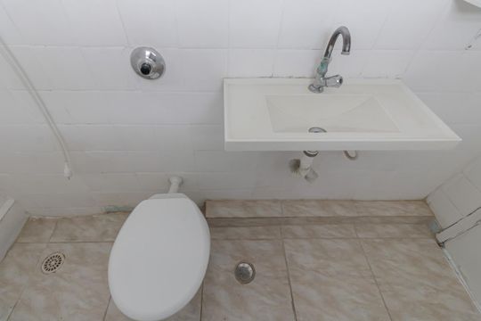 Banheiro de apartamento à venda com 1 quarto, 67m² em Planalto Paulista, São Paulo