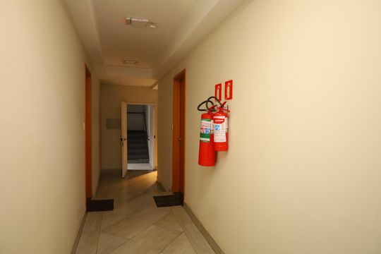 Área comum - Saguão do andar de apartamento para alugar com 2 quartos, 46m² em Vila Brasil, São Paulo