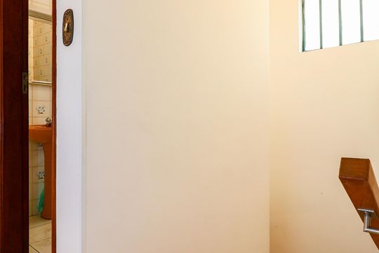 Casa à venda com 3 quartos, 130m² em Jardim Elizabeth, São Paulo