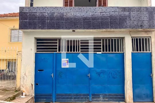Fachada de casa à venda com 3 quartos, 132m² em Cidade São Mateus, São Paulo