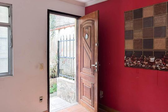 Casa para alugar com 1 quarto, 50m² em Guaratiba, Rio de Janeiro