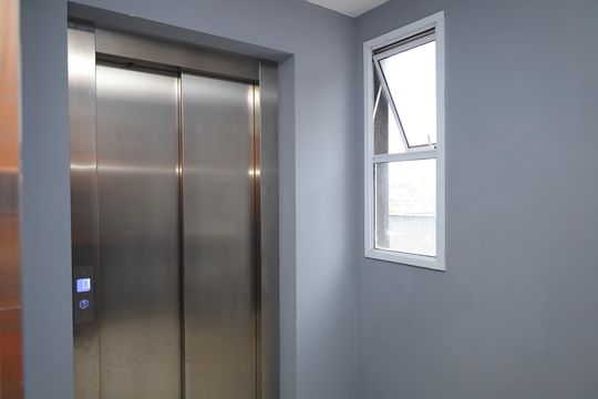 Área comum - Saguão do andar de apartamento para alugar com 2 quartos, 70m² em Vila Brasil, São Paulo