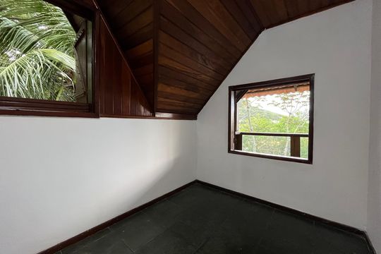 Quarto 1 de casa de condomínio para alugar com 2 quartos, 50m² em Itanhangá, Rio de Janeiro