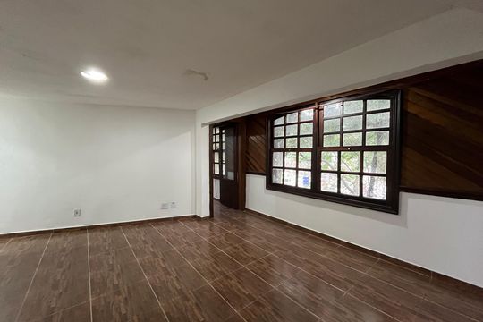 Casa de Condomínio para alugar com 2 quartos, 35m² em Itanhangá, Rio de Janeiro