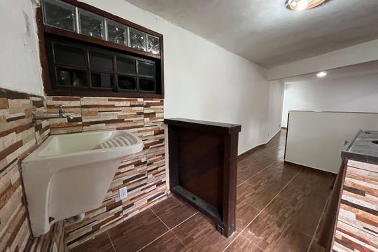 Área de Serviço de casa de condomínio para alugar com 2 quartos, 35m² em Itanhangá, Rio de Janeiro