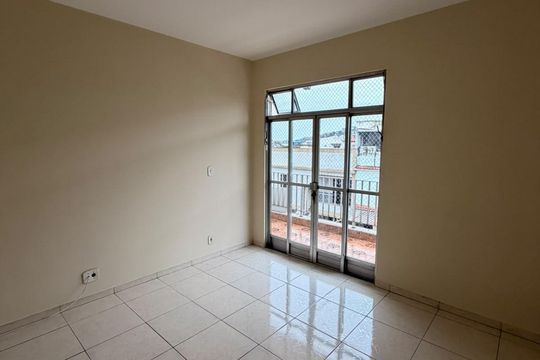Sala de apartamento à venda com 2 quartos, 88m² em Vila da Penha, Rio de Janeiro