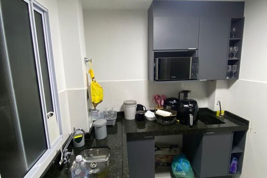 Cozinha de apartamento para alugar com 2 quartos, 40m² em Chácara Estância Paulista, Suzano