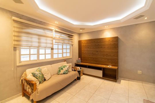 Casa à venda com 3 quartos, 250m² em Vila das Palmeiras, Guarulhos