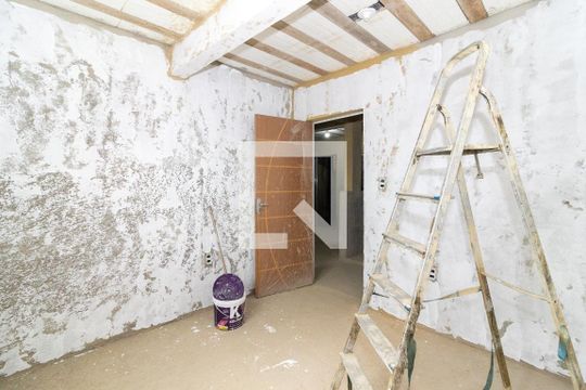 Casa para alugar com 3 quartos, 180m² em Realengo, Rio de Janeiro