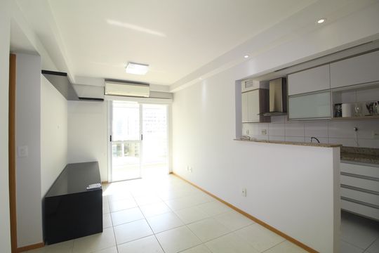 Apartamento à venda com 2 quartos, 67m² em Barra da Tijuca, Rio de Janeiro