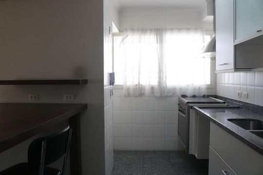 Cozinha de apartamento para alugar com 3 quartos, 112m² em Perdizes, São Paulo