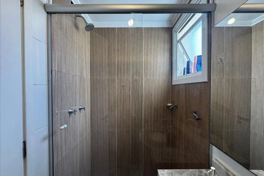 Banheiro de apartamento para alugar com 3 quartos, 76m² em Marechal Rondon, Canoas
