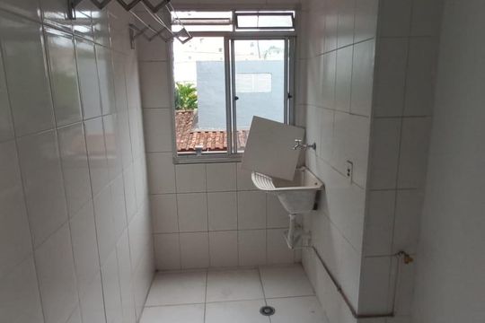 Área de serviço de apartamento à venda com 3 quartos, 65m² em Vila Lutécia, Santo André