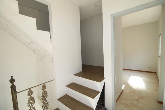 Hall da escada de casa para alugar com 2 quartos, 80m² em Penha Circular, Rio de Janeiro