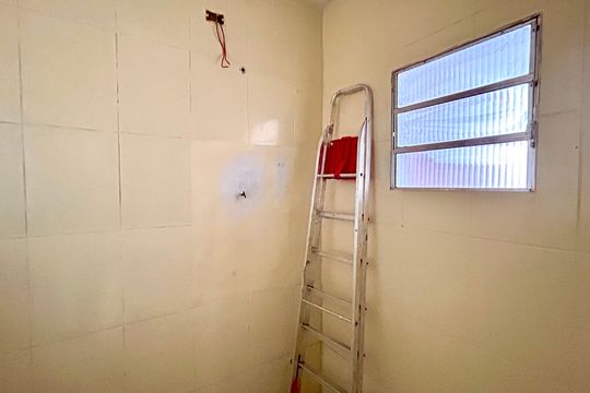 Banheiro da suíte de casa para alugar com 1 quarto, 60m² em Parque Primavera, Guarulhos