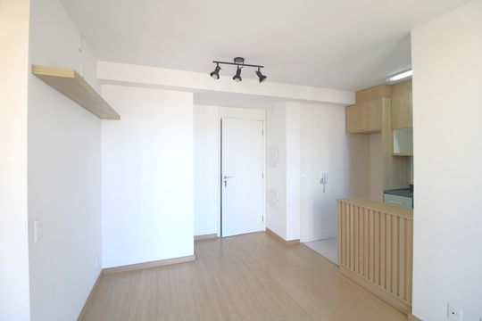 Sala de apartamento para alugar com 2 quartos, 46m² em Jardim Marajoara, São Paulo