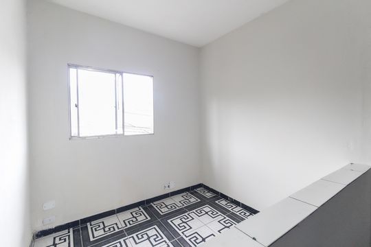 Sala de casa à venda com 1 quarto, 35m² em Jardim Lageado, São Paulo
