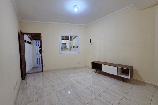 Casa para alugar com 2 quartos, 62m² em Jardim Melvi, Praia Grande