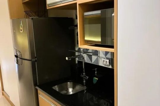 Cozinha de kitnet/studio para alugar com 1 quarto, 27m² em Pinheiros, São Paulo