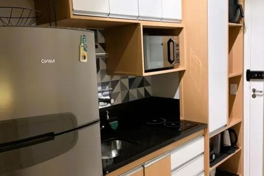 Cozinha de kitnet/studio para alugar com 1 quarto, 27m² em Pinheiros, São Paulo