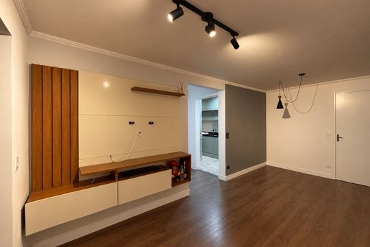 Apartamento à venda com 2 quartos, 57m² em Bandeiras, Osasco