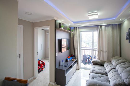 Apartamento à venda com 2 quartos, 46m² em Campanário, Diadema