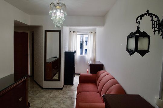 Sala de apartamento à venda com 2 quartos, 52m² em Bigorrilho, Curitiba
