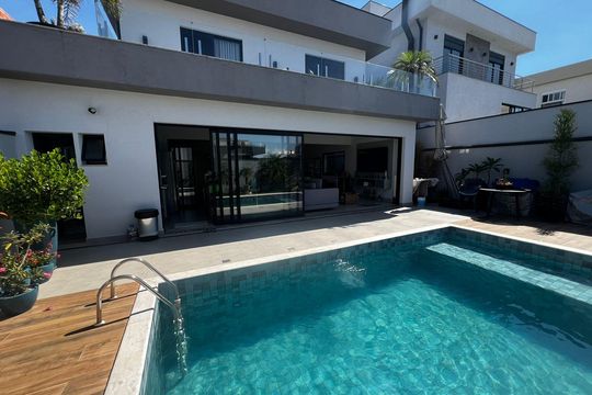 Área externa de casa de condomínio à venda com 3 quartos, 250m² em Swiss Park, Campinas