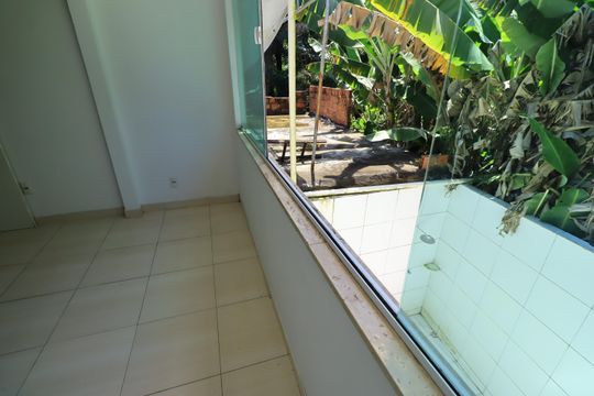 Casa para alugar com 2 quartos, 160m² em Jardim das Margaridas, Salvador